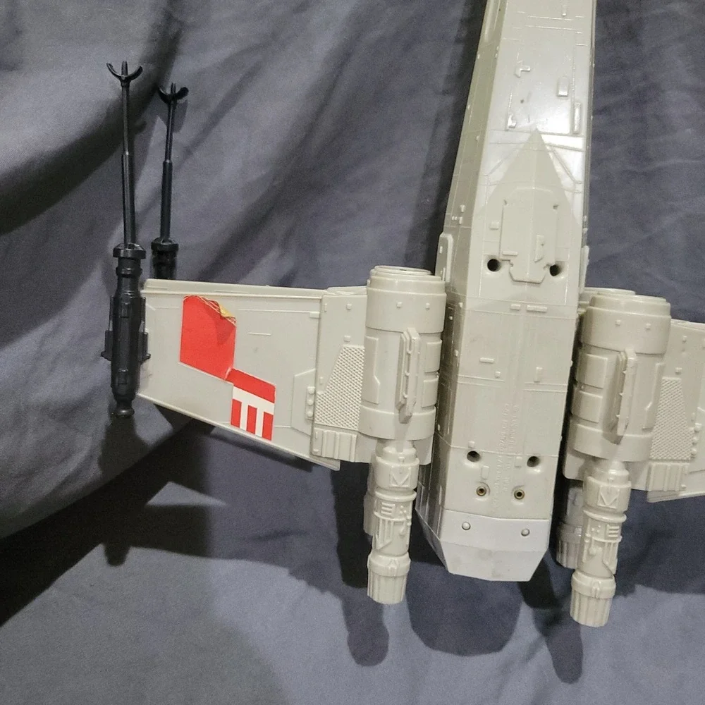 Star Wars Vintage ESB Battle Damaged X-Wing Fighter Kenner 1983 NOT Working